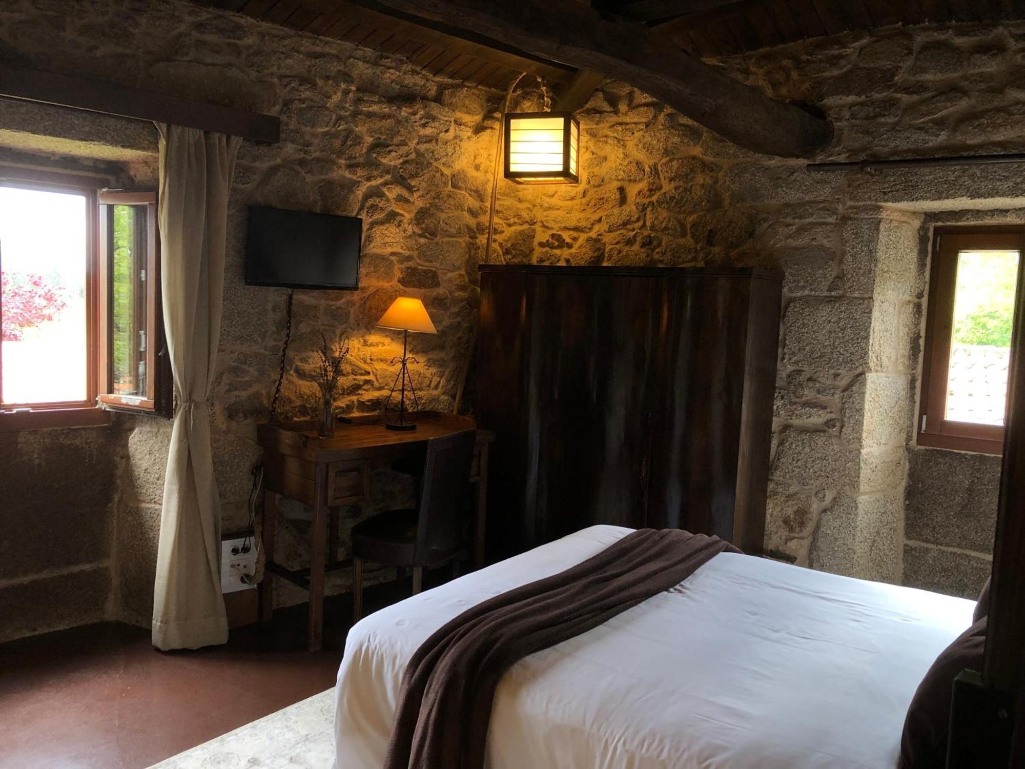 Hotel Rural Casal Do Mouro Ambroa Exterior photo